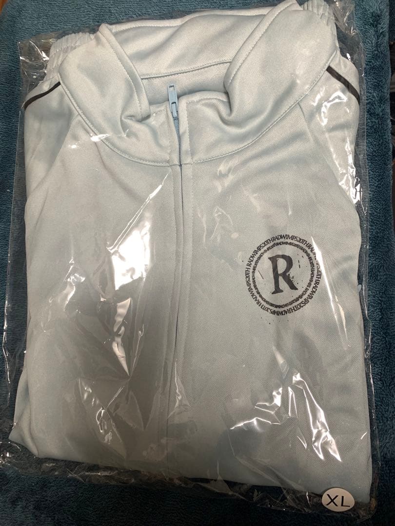 RADWIMPS 20th Anniversary ジャージ（ジャケット）XL - メルカリ