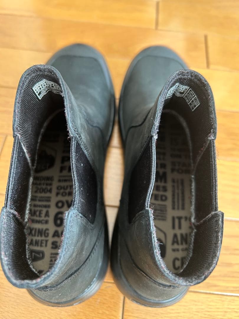 KEEN サイドゴアブーツ ELENA CHELSEA 防水 黒 23.5m