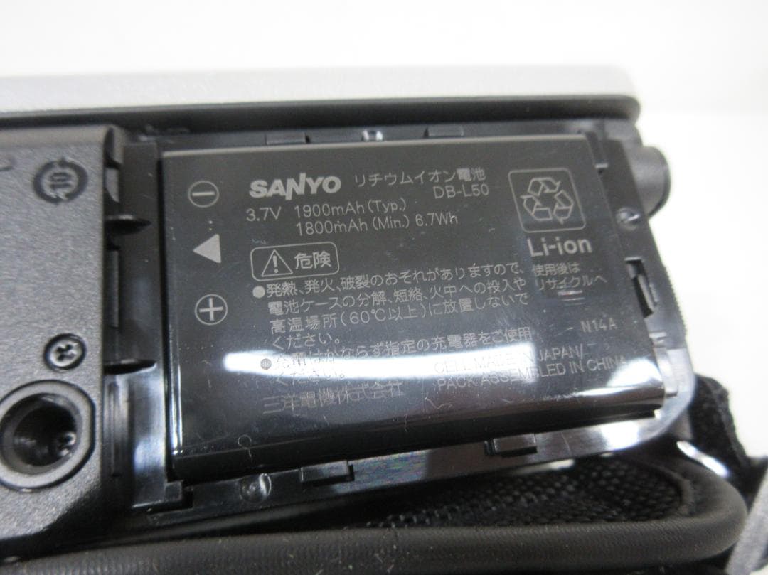 1217V【中古美品】SANYO ビデオカメラ Xacti DMX-TH1 - メルカリ