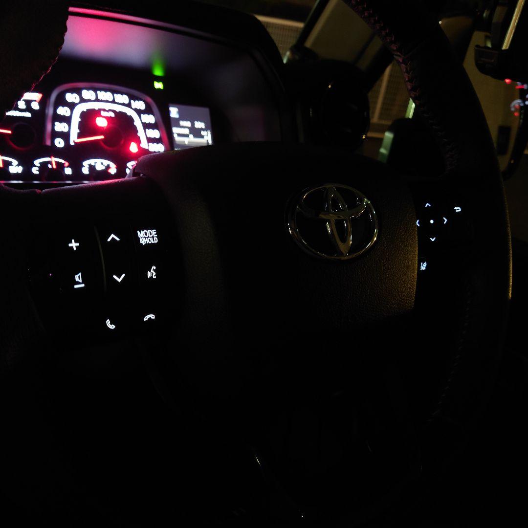 再再販 GDJ76W ランドクルーザー70 ランクル70 ステアリングスイッチ