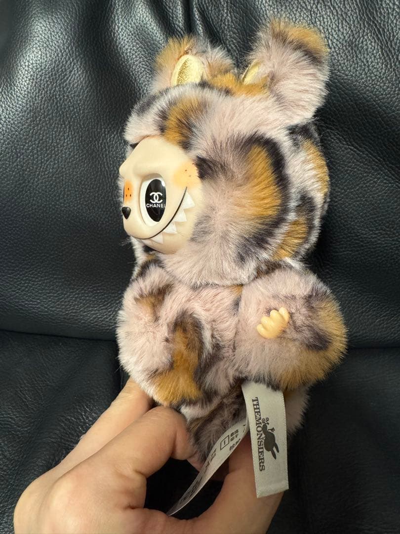 ラブブ Labubu 正規品 海外限定カスタム ジモモ - メルカリ