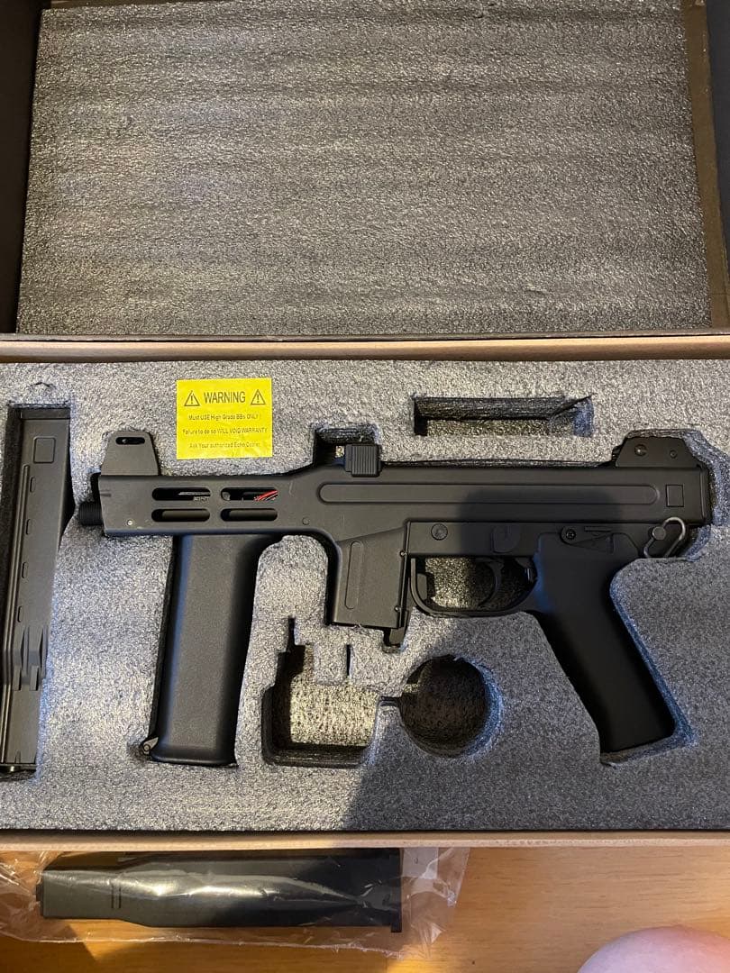 ECHO1 Spectre M4 SMGスペクトラ スペクター予備弾倉付 Echo1 Spectre RDP Rapid Deploy Pistol AEG Airsoft Submachine Gun