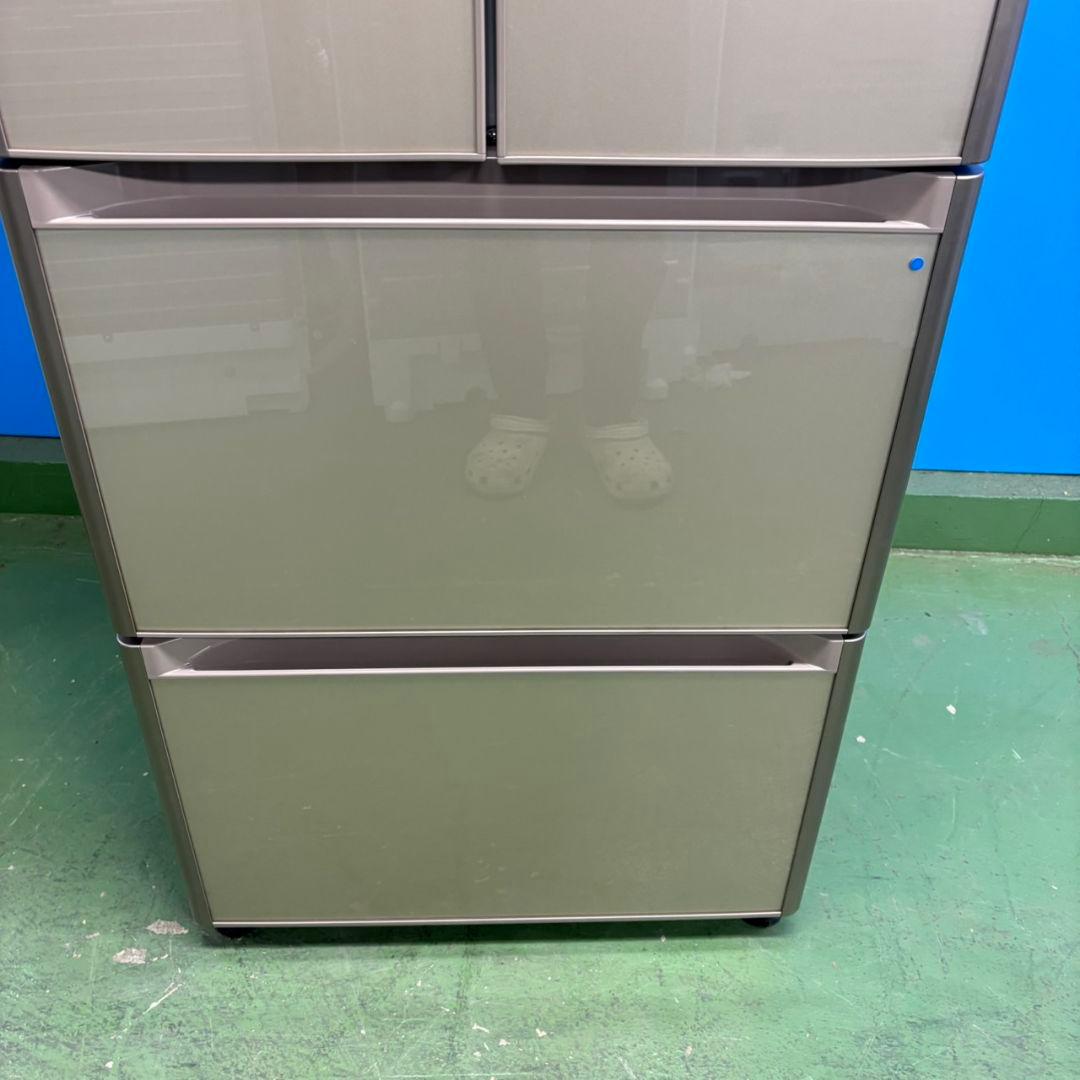 573 イチオシ 冷蔵庫 大型 400L強 ガラストップ 5ドア 半年保証付