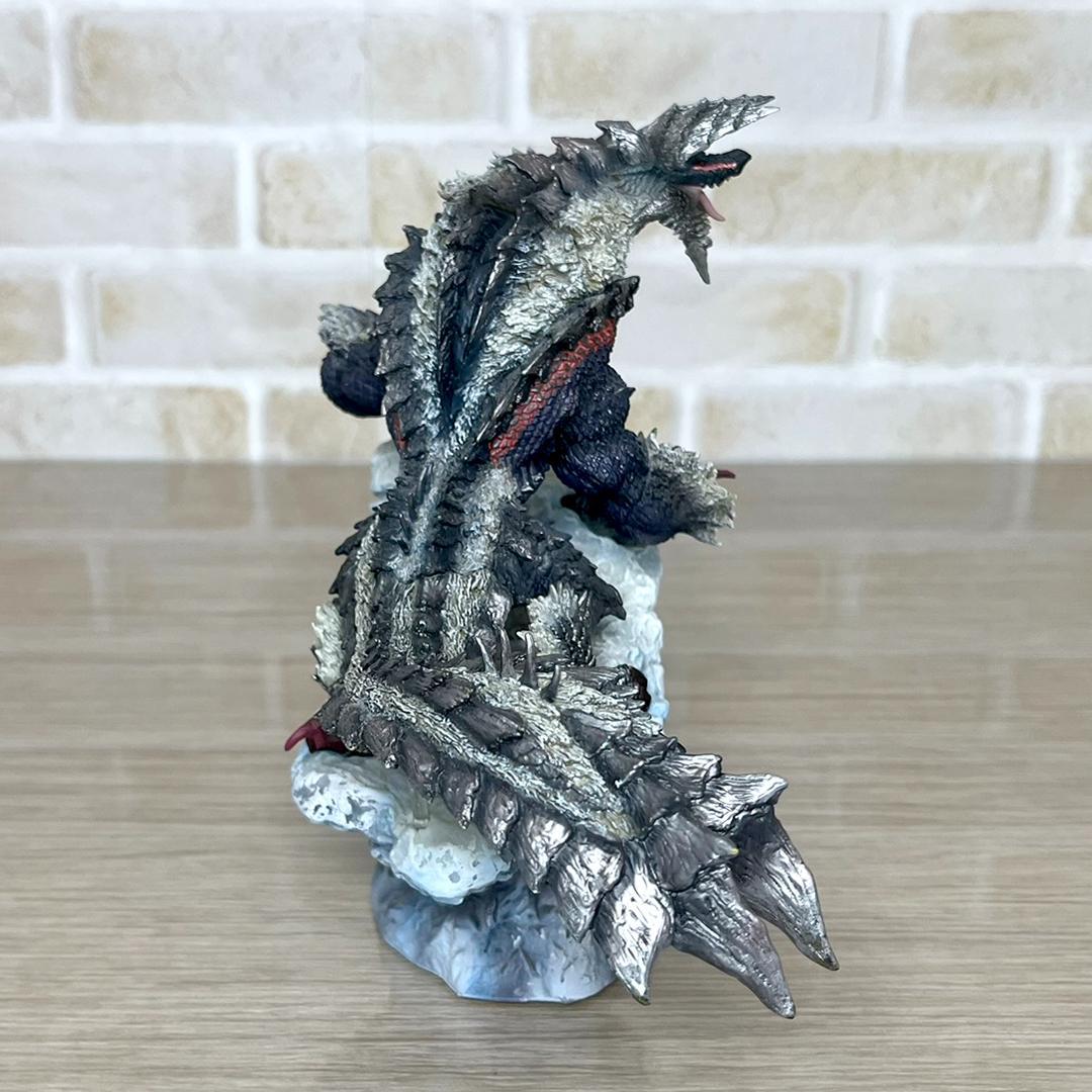 クリエイターズモデル ジンオウガ 亜種 獄狼竜 モンスターハンター