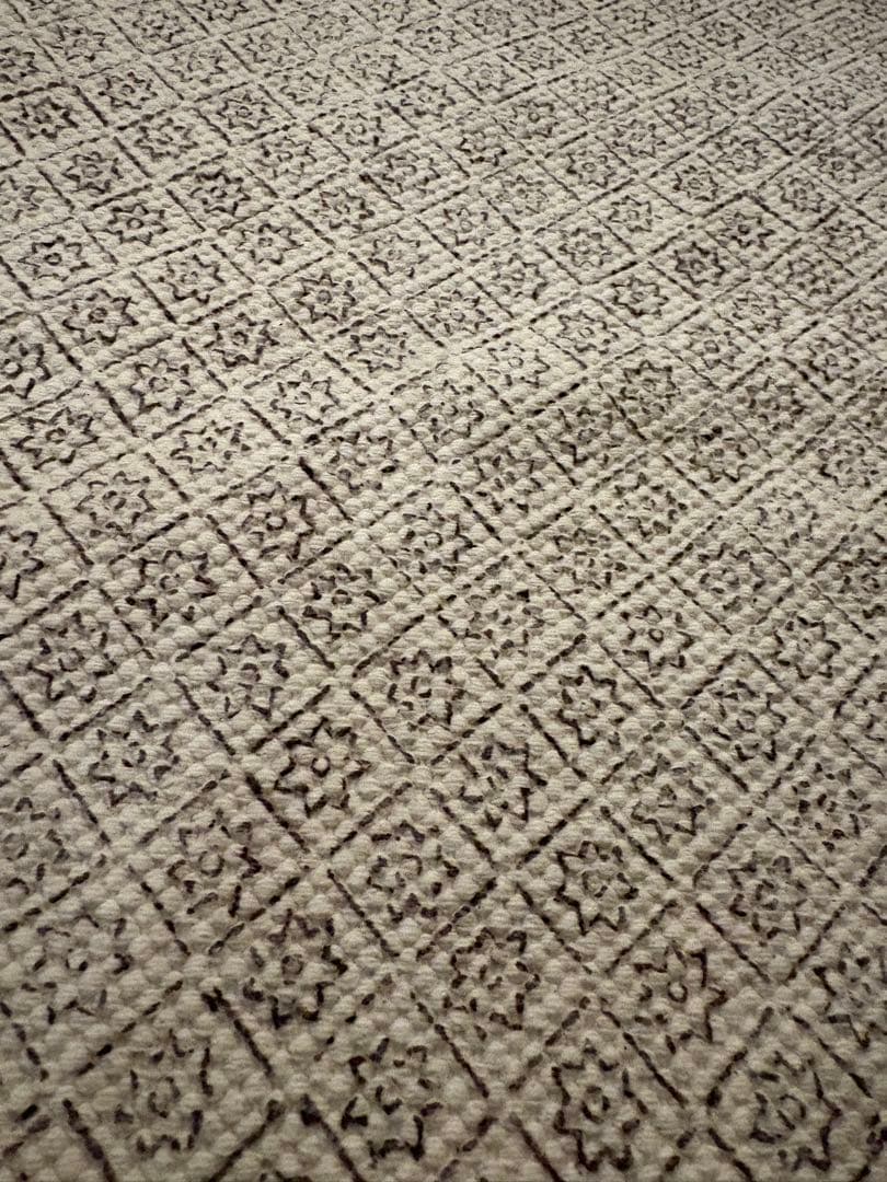 ZARA HOME ラグ ベージュ/グレ (200 x 160) - メルカリ