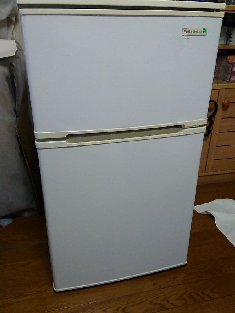 ノンフロン冷凍冷蔵庫 YRZ-C09B1 90L 2015年製 送料込み HerbRelax 買い替え応援セール 中古 冷蔵庫 ハーブリラックス