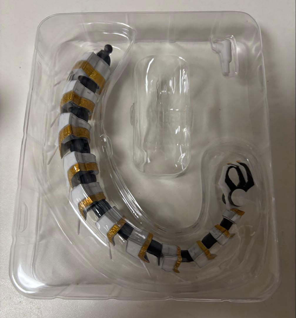 S.H.Figuarts ギャラクトロン　ウルトラマンオーブ