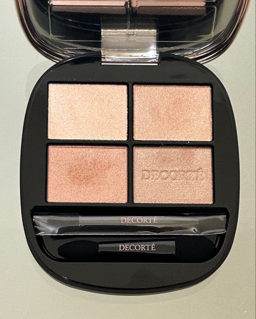 コスメデコルテ スキンシャドウ デザイニング パレット 09 USED - メルカリ
