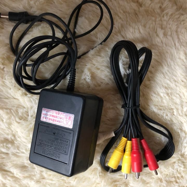 Nintendoスーパーファミコン本体+本体ソフト《セット》