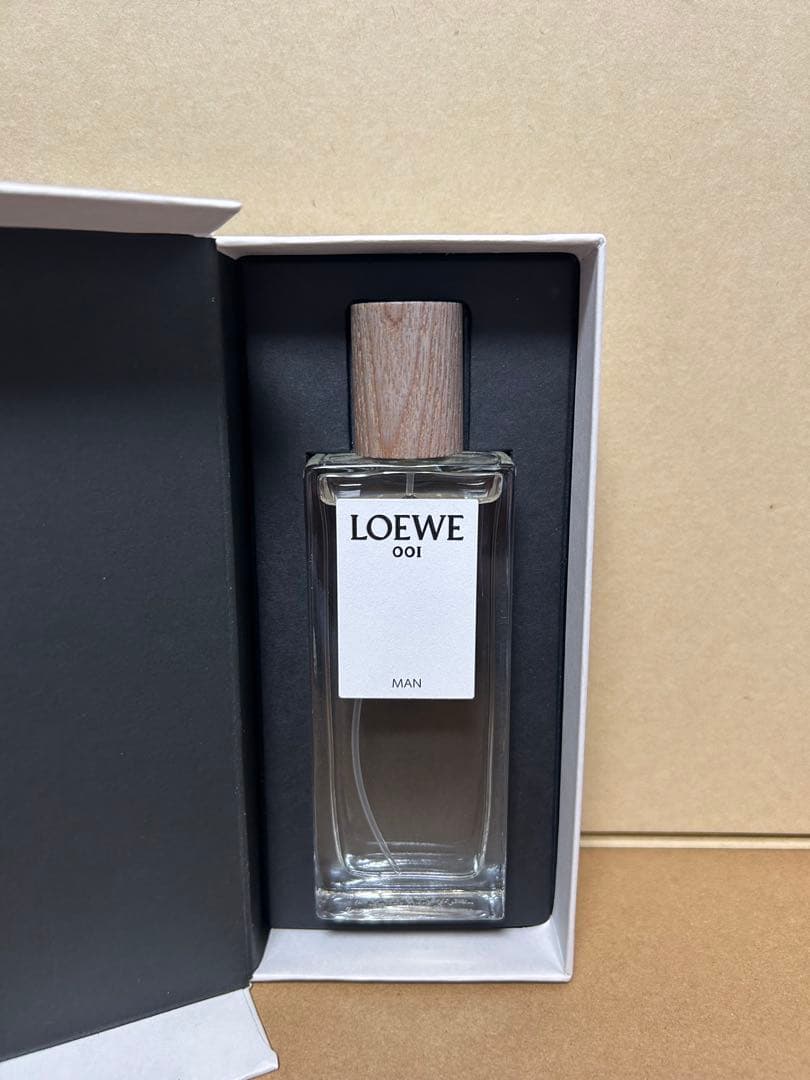 Loewe 001 Man オードパルファン 50ml 001-man-50ml-frasco.jpg?sw=621