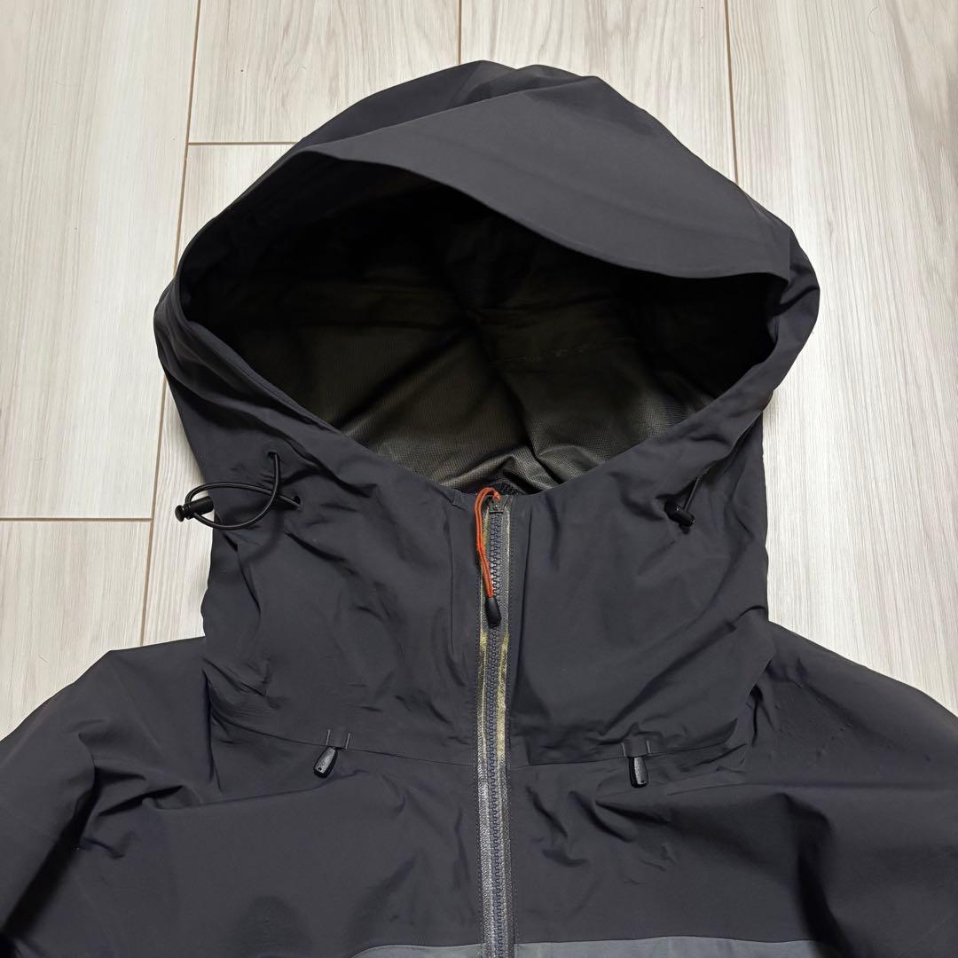 アークテリクス アルファコンプ メンズS グレー ナイロン ゴアテックス