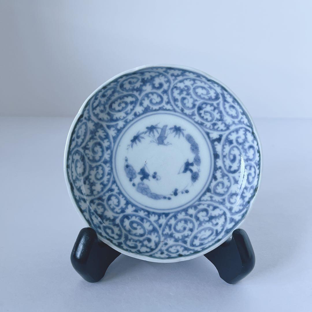 古伊万里　染付　逆蛸唐草　小皿　骨董 古伊万里 染付 逆蛸 逆蛸唐草 折紙松竹梅 中皿 - 生活骨董と古布の
