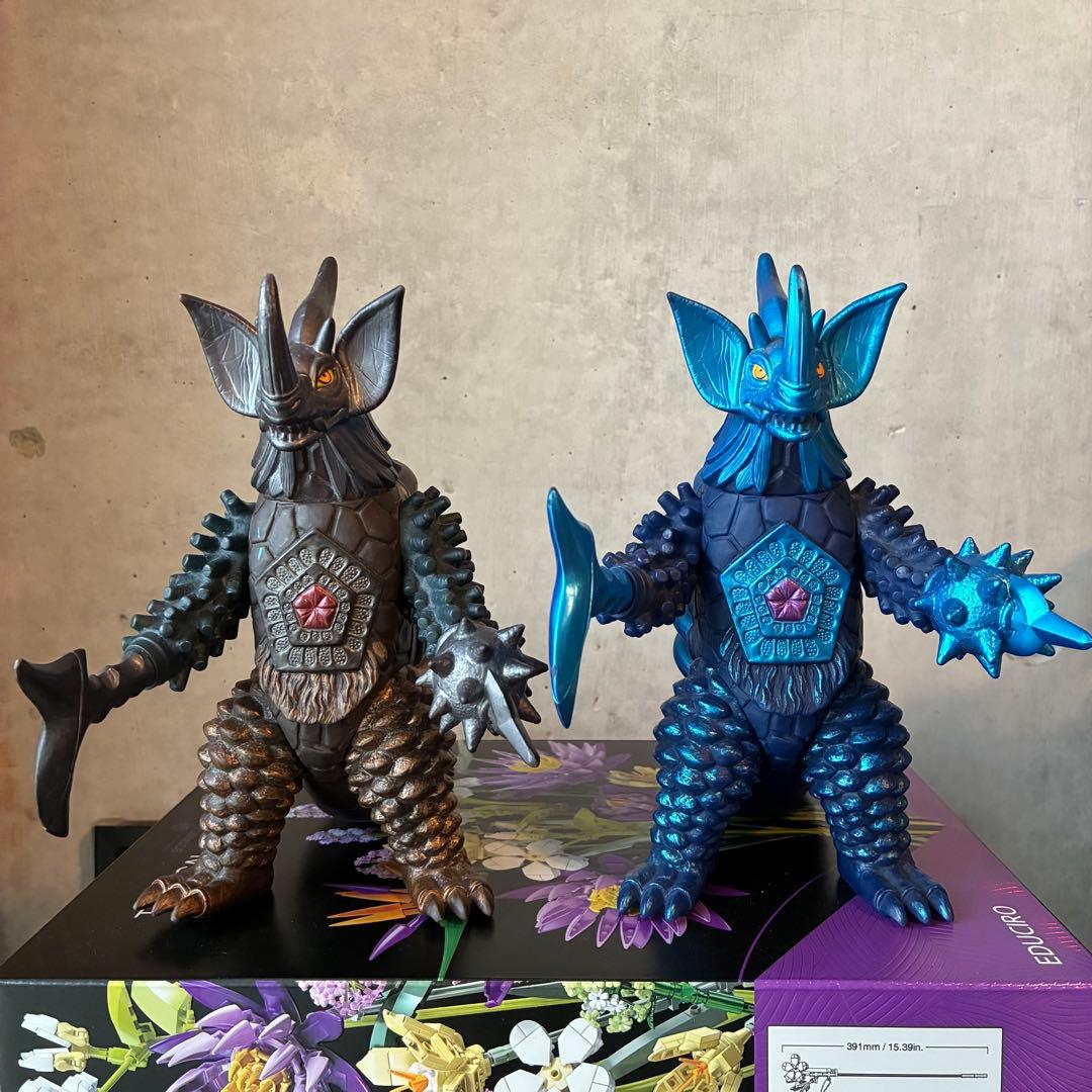 ウルトラ怪獣DX タイラント ソフビ - メルカリ