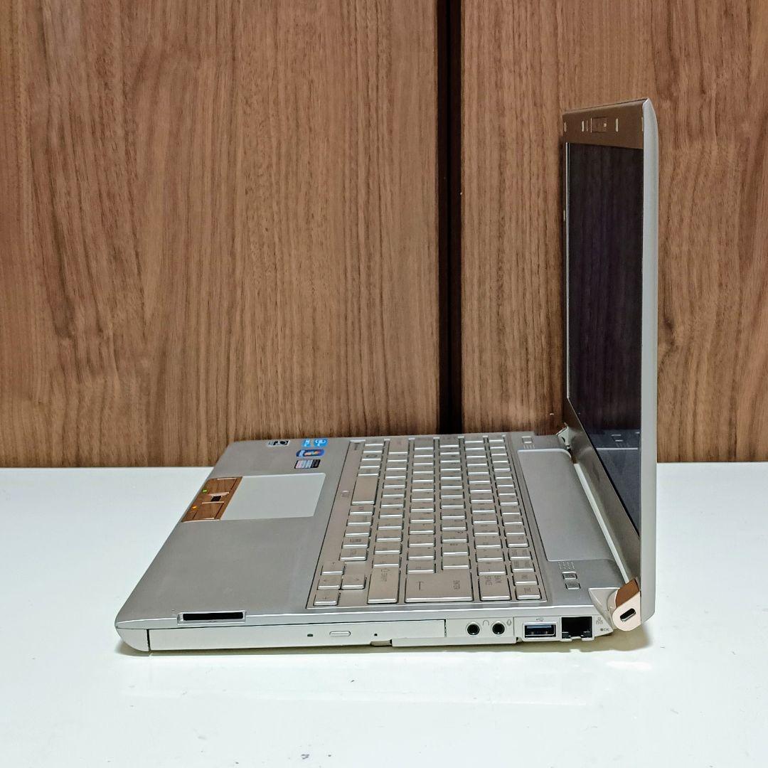 TOSHIBA dynabook Corei7 メモリ8GB SSD128GB - メルカリ