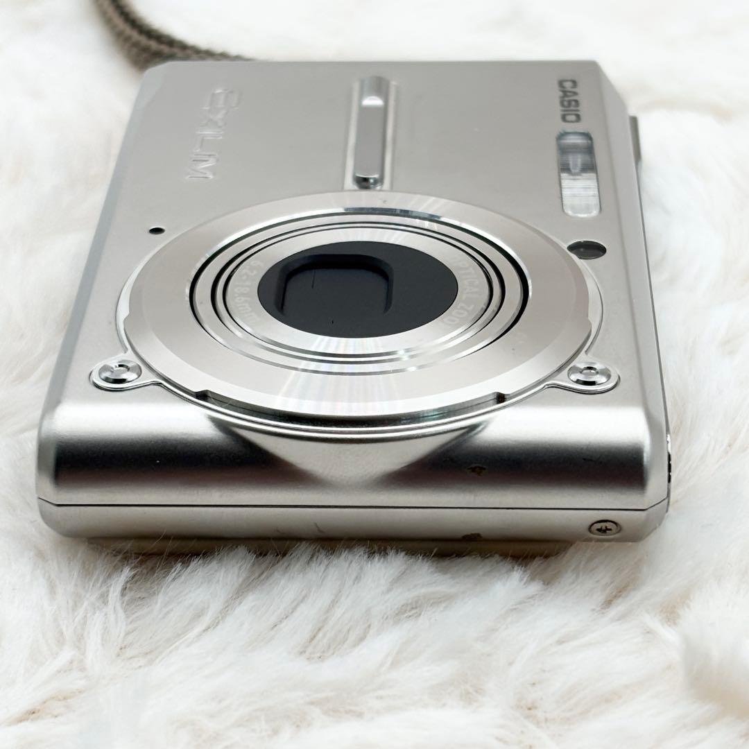 美品・動作良好✨ CASIO EXILIM EX-S600 シルバー - メルカリ
