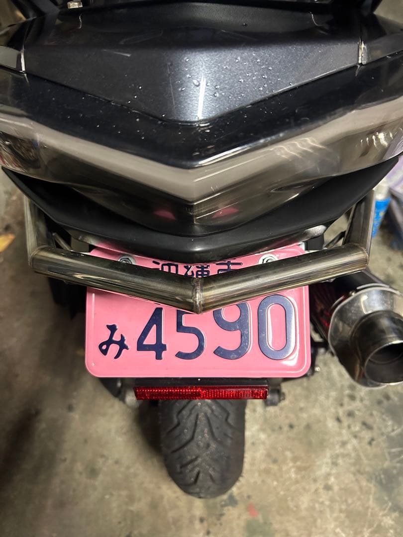 シグナスX 4型 ワンオフテールアンダーバーナンバーステーリアビュー