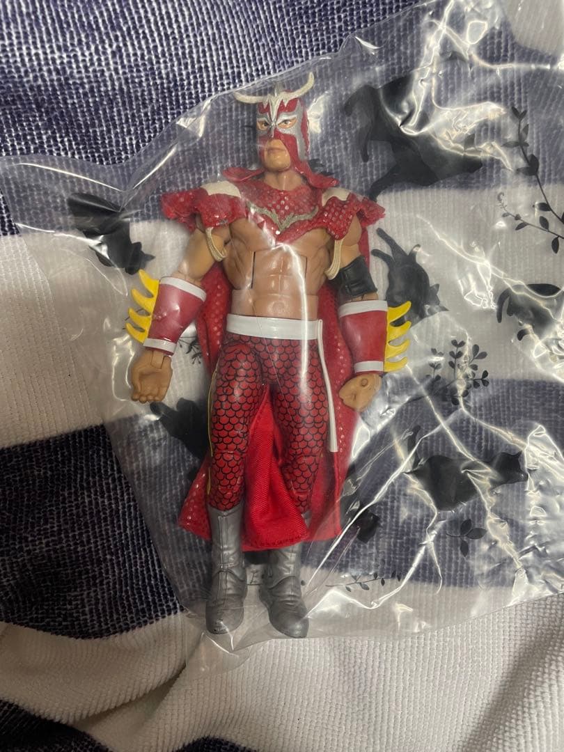 WWE マテル　エリート　ウルティモ・ドラゴン　カスタムフィギュア WWE ウルティモドラゴン ルースレスアグレッション18 - メルカリ