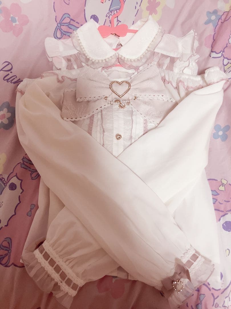 ♡ LIZLISA BIGリボンオープンショルダーブラウス ♡ BIGリボンオープンショルダーブラウス ｜ LIZ LISA（リズリサ）公式