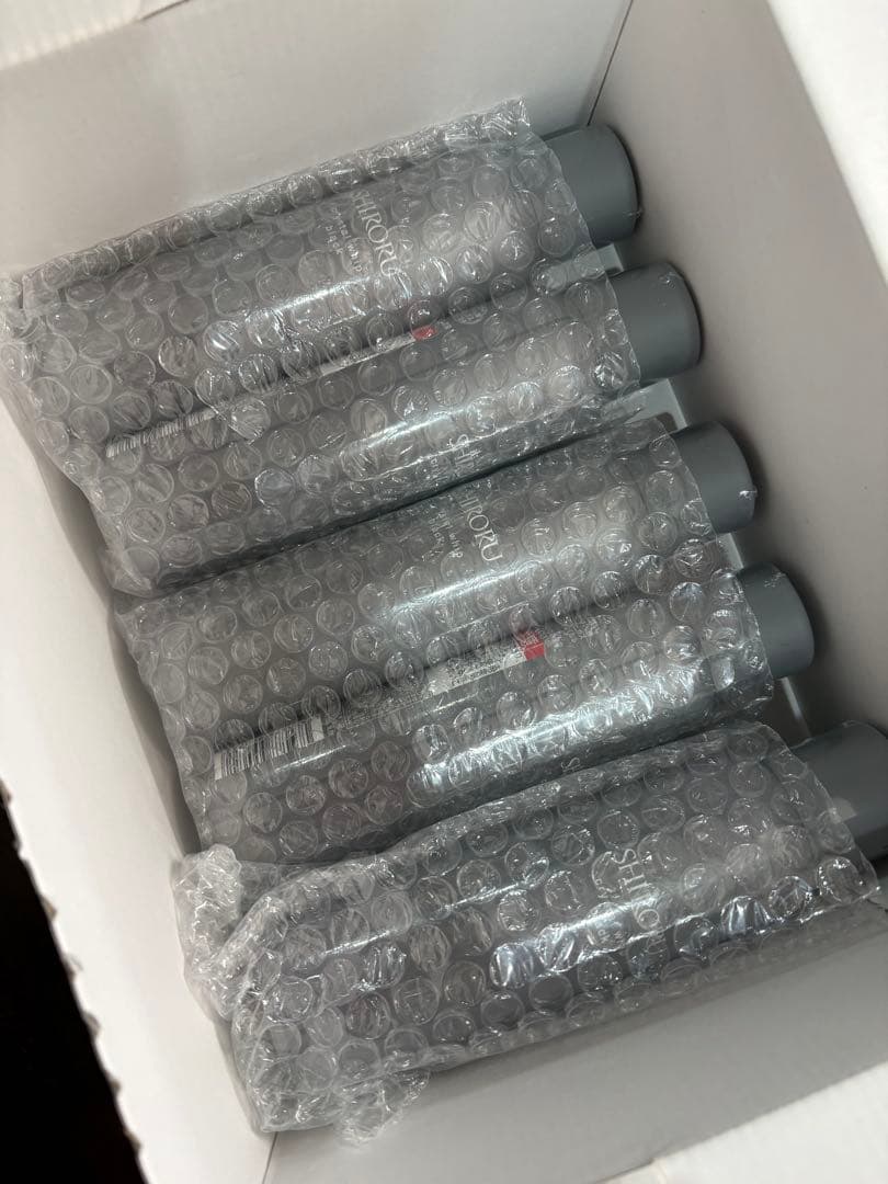 SHIRORU シロル crystal white black 洗顔料 Amazon | SHIRORU (シロル) クリスタルホイップ ブラック『炭×炭酸で