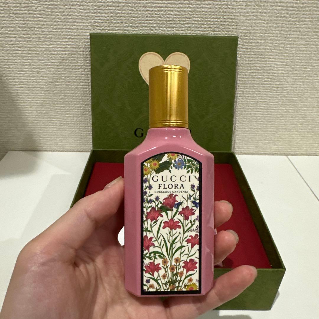 GUCCI FLORA 香水 ピンク グッチ フローラ ゴージャス ガーデニア オードパルファム / グッチ