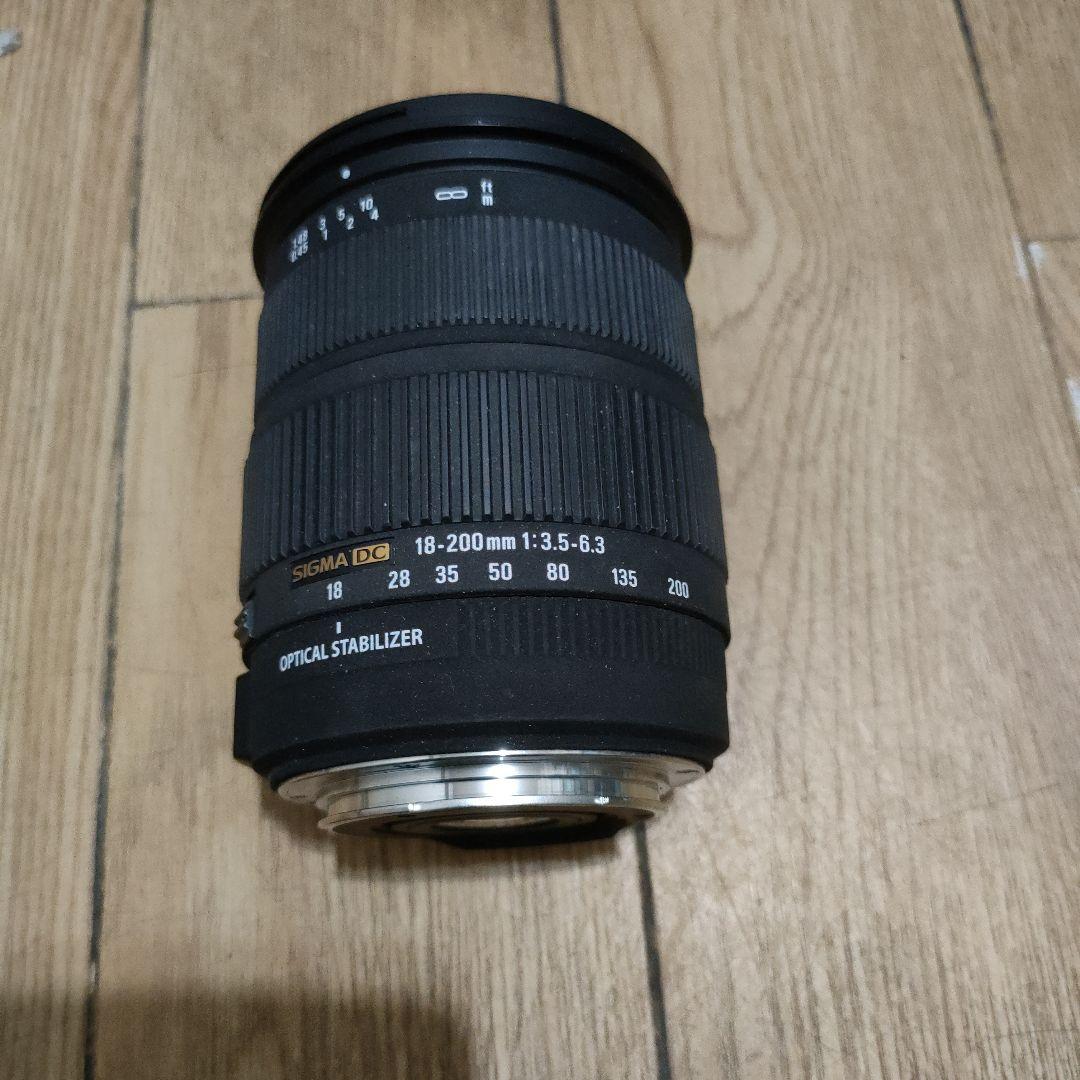 動作品シグマSIGMA18-200mm F3.5-6.3 DC OS CANON