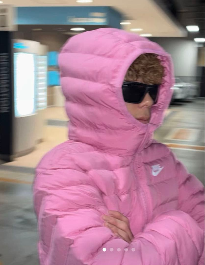 Nike ピンク ダウン アウタージャケットマイクロダウン キッズL（160