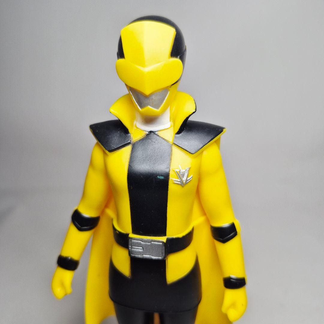 ルパンイエロー ソフビフィギュア17センチ 怪盗戦隊ルパンレンジャー