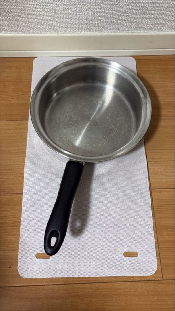 本日限定】アムウェイ 中フライパン 19cm 1.7L ※蓋なし - メルカリ