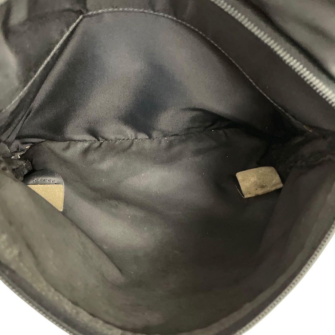 極美品】プラダ 三角ロゴ ナイロン 黒 フラップ ショルダーバッグ 4756