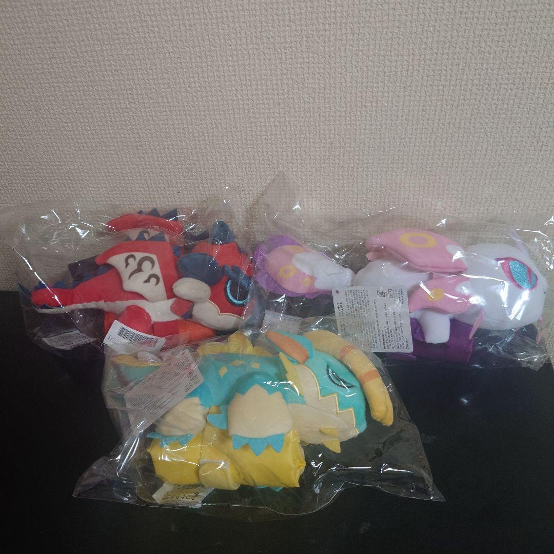 カプコン限定モンスターハンター ぬいぐるみ付きエコバッグ リオレウス」と「タマミツネ」のキュートなぬいぐるみ付きエコバックが発表