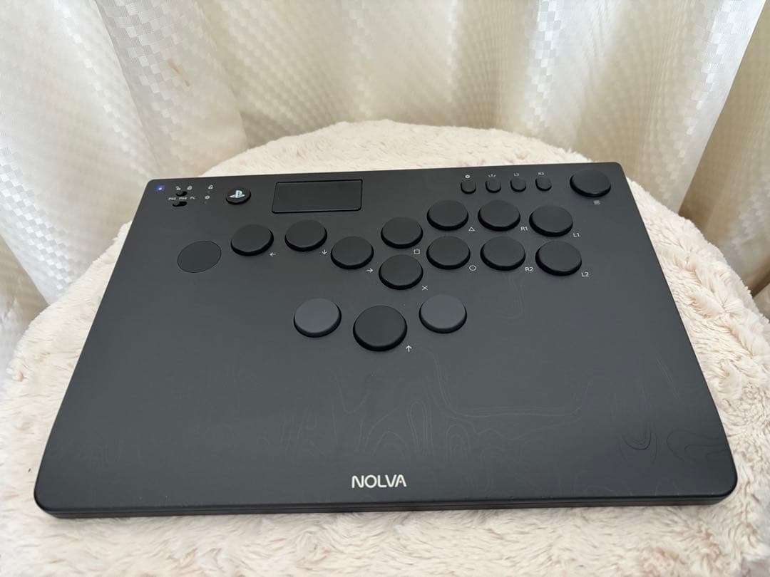 【しずく】NOLVA アーケードスティック ブラック Amazon.com: Hori - NOLVA Mechanical All-Button Controller for