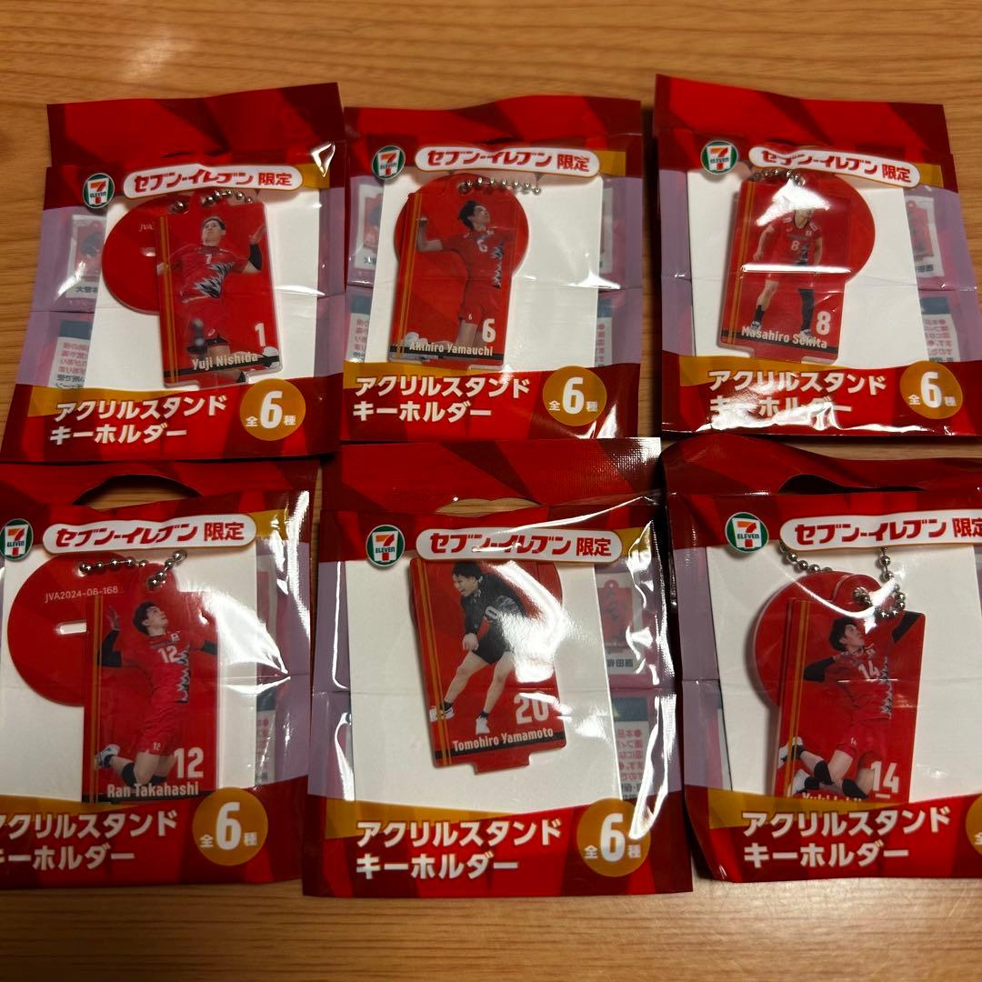 日本代表男子バレーボール 西田有志山内晶大関田誠大髙橋藍石川祐希