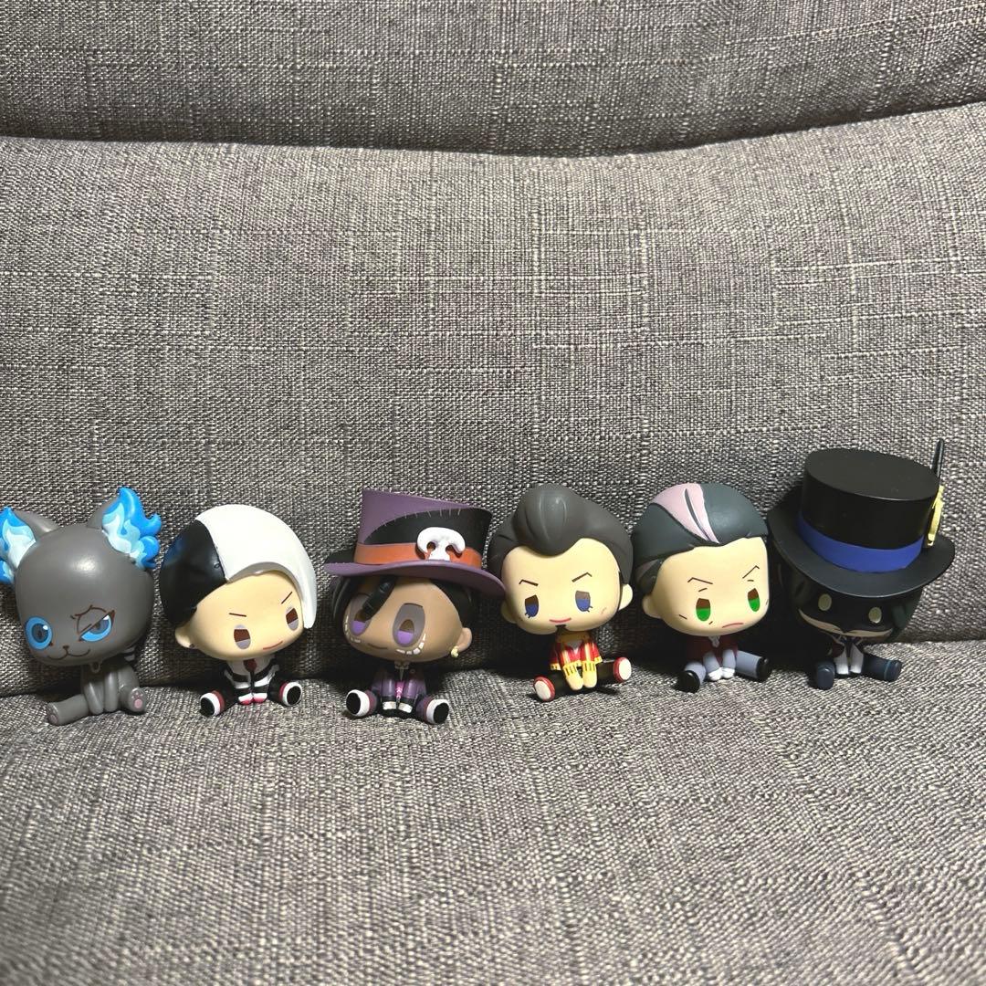ツイステ 一番くじ6弾 フィギュア ちょこのっこ セット - メルカリ