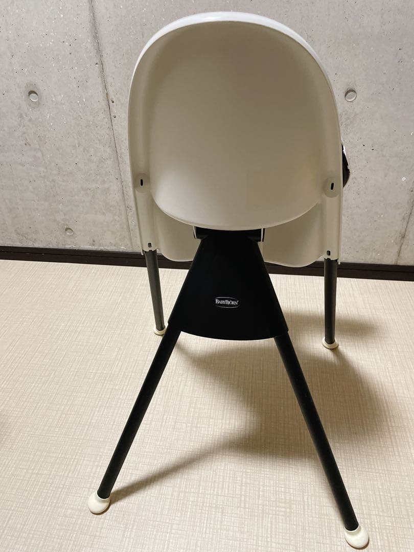 ハーネスなしで掃除しやすい】ベビービョルン ハイチェア