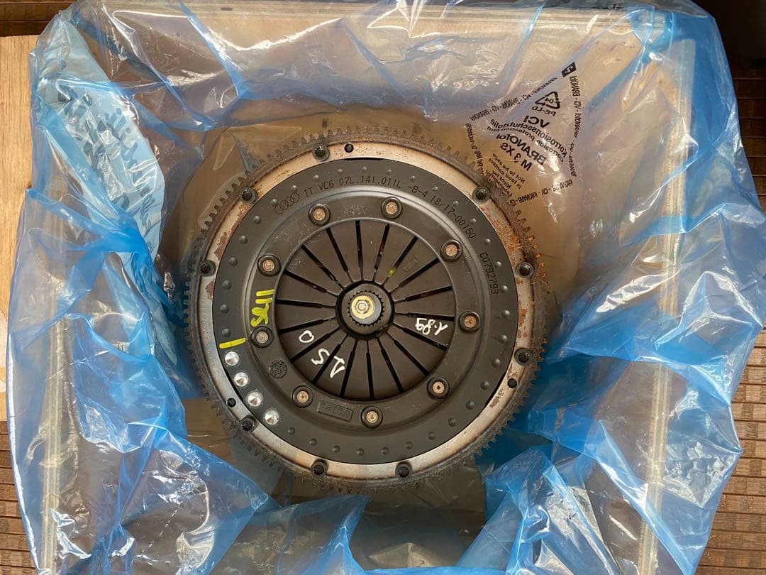 ランボルギーニ クラッチ3点セット ガヤルドlamborghini eギア - メルカリ