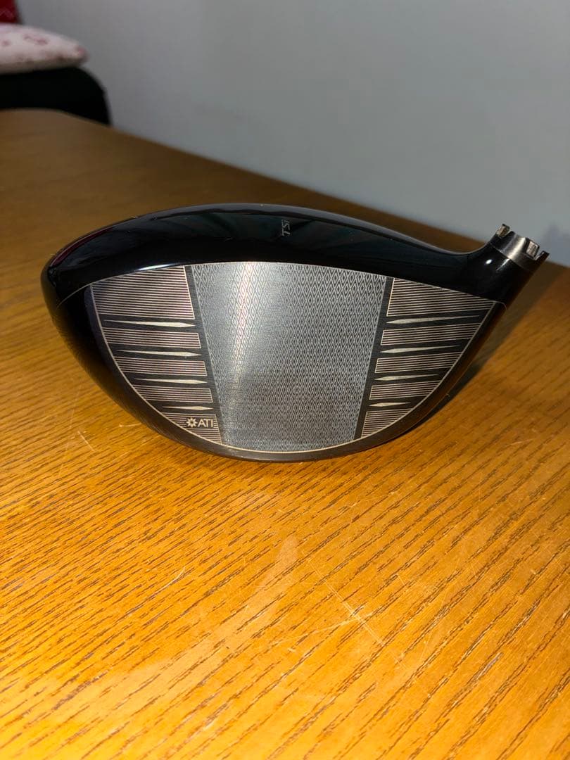 Titleist TSi3 ドライバー 10°ヘッド、ヘッドカバー - メルカリ