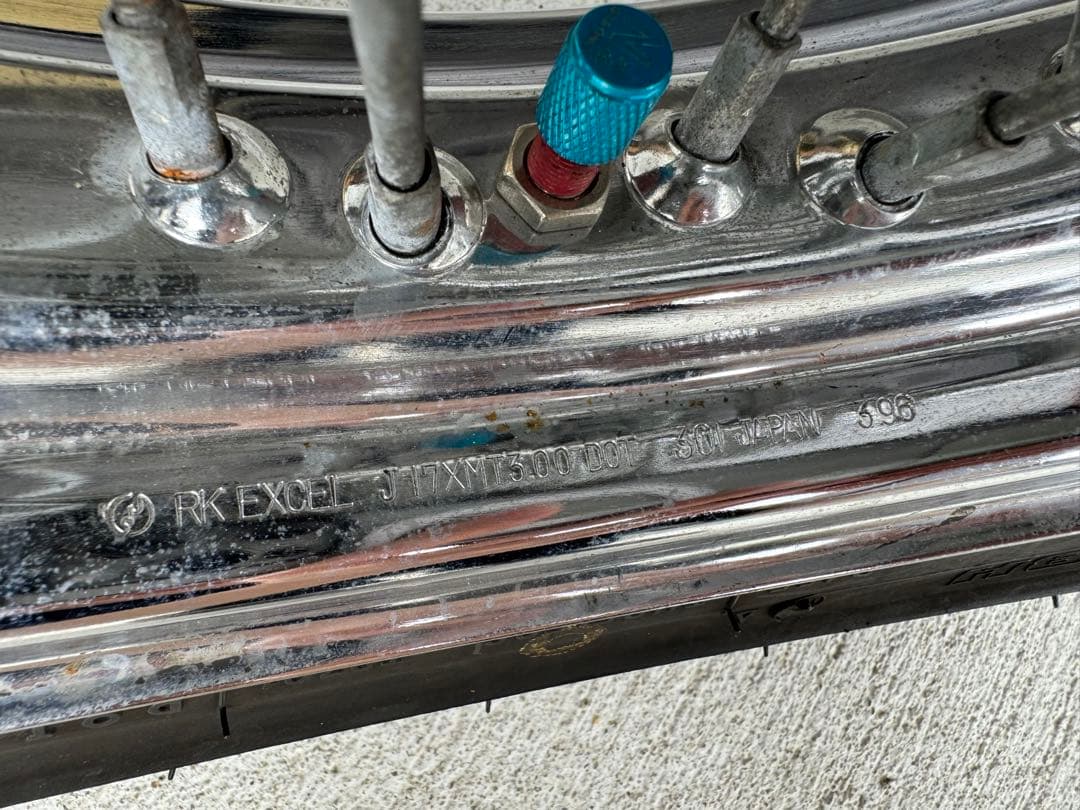 skmtkznr様専用】 ゼファー750RS 純正 スポーク ホイール - メルカリ