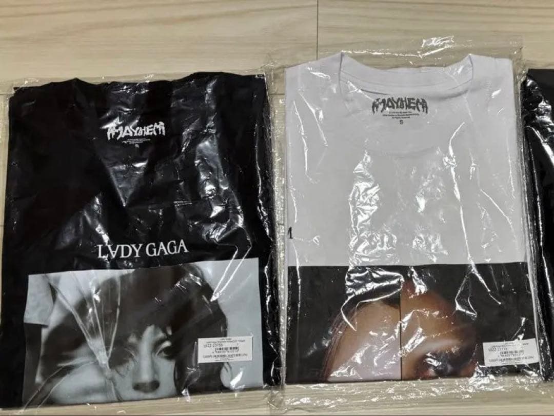 Lady Gaga MAYHEM Tシャツ 2点セット - メルカリ