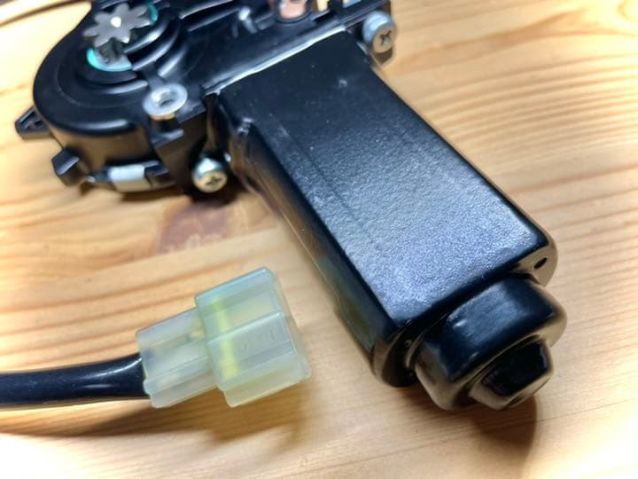 トヨタ純正 ランクル70 GRJ7# パワーウインドウ レギュレーター