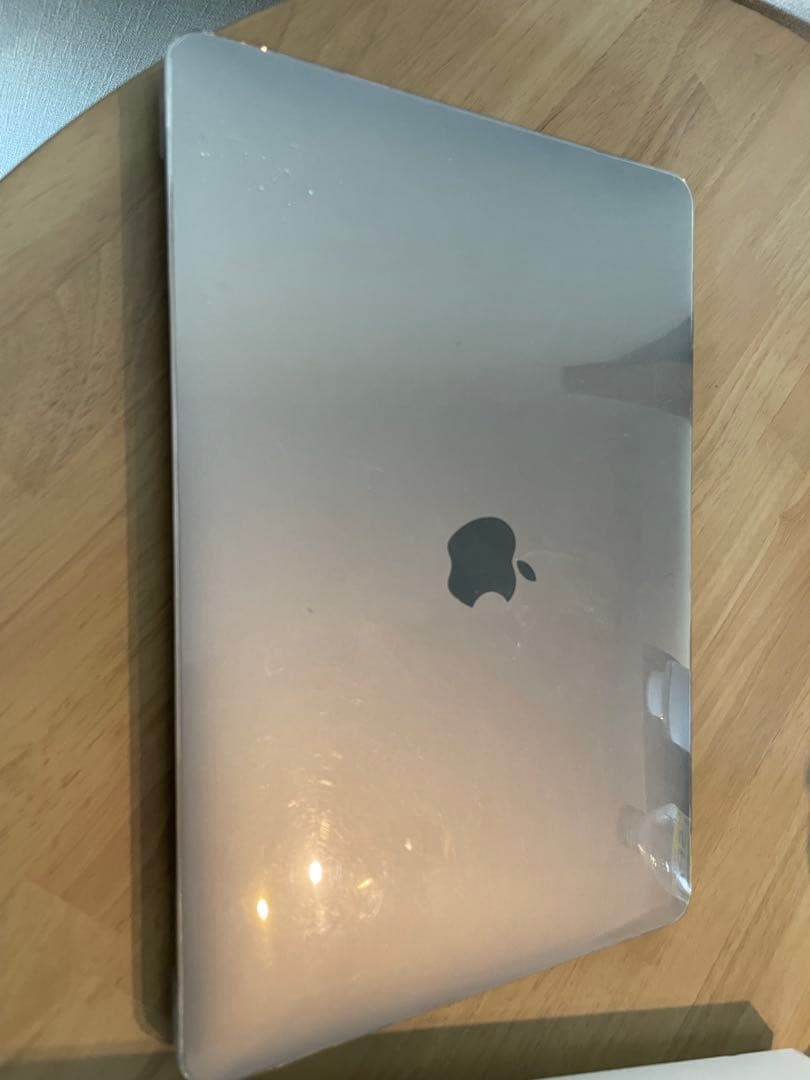 MacBook air M1 （2020）本体のみ　※ジャンク（画面割れ） MacBook Air 2020 M1】を14,900円で買いました【液晶割れジャンク