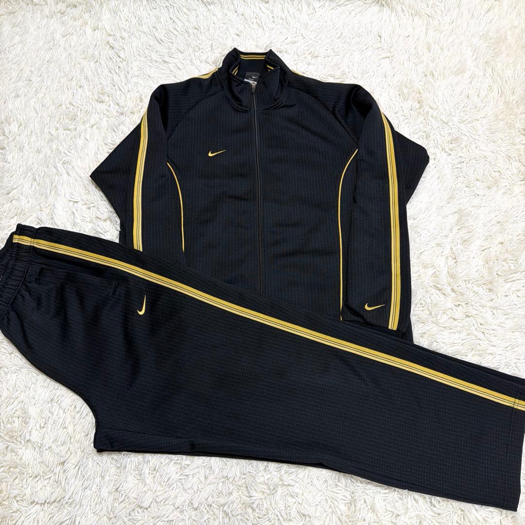ナイキ NIKE セットアップ ジャージ ブラック 黒 刺繍 ゴールド 金