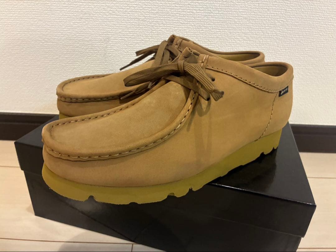 Clarks クラークスワラビーGTX UK8 美品 楽天市場】Clarks クラークス モカシン 26180662 26180638 WallabeeGTX