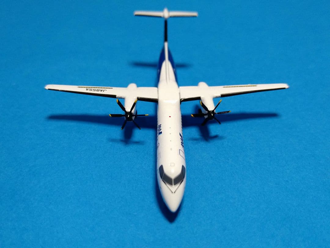 ANA全日空 DHC-8-402Q Dash 8 JA855A 1/400 - メルカリ