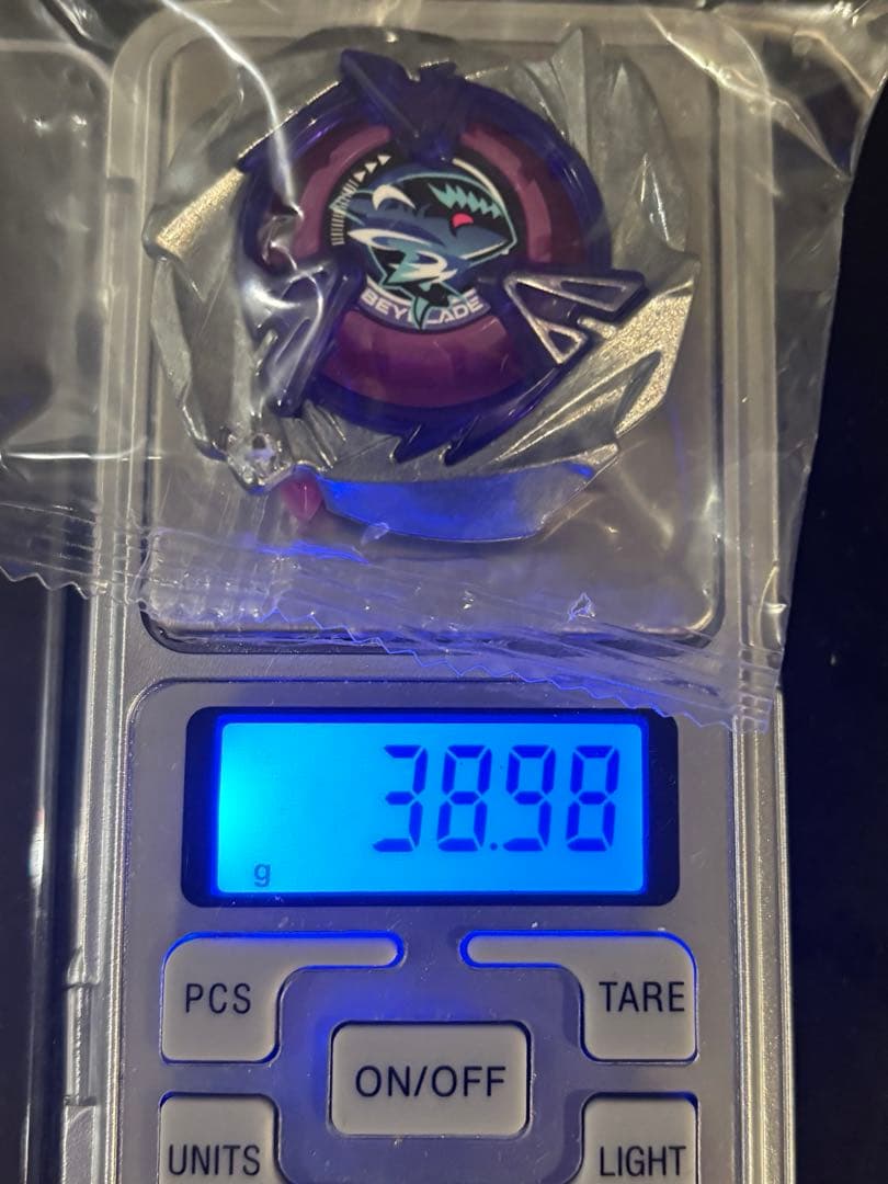 期間限定値下げ】ベイブレードx 高重量 シャークスケイル 新品未使用品 ベイブレードX UX-15 シャークスケイル 高重量 BEYBLADE X - メルカリ