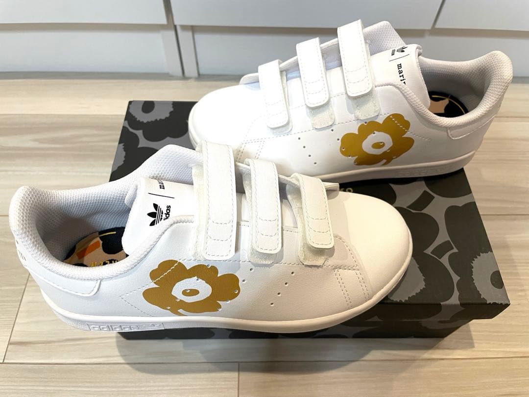 adidas × marimekko スタンスミス スニーカー　21cm 今回がラストチャンスとなる話題のコラボレーション adidas Originals