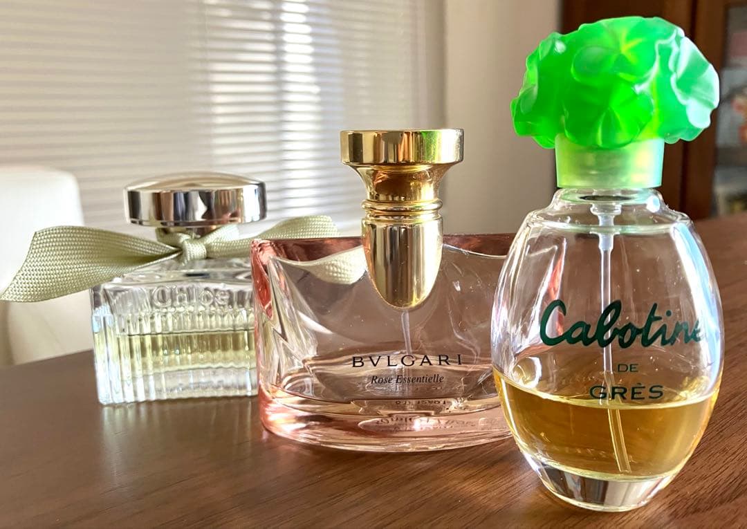 香水ロードクロエ レディース ブルガリ カボティーヌDEグレ 美品3点