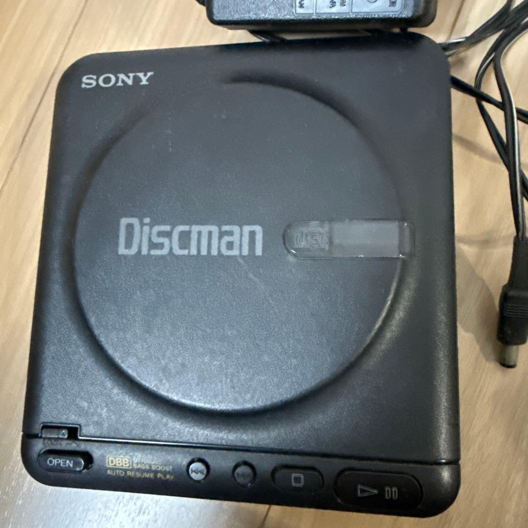 ジャンク】SONY ポータブルCDプレーヤー Discman D-22 - メルカリ
