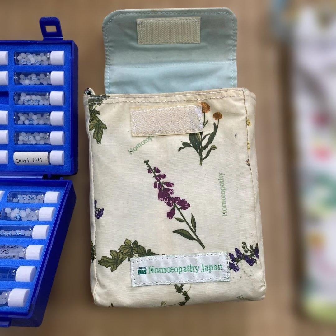 ホメオパシー書籍13冊とレミディセット