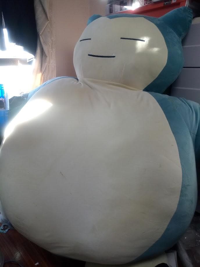 絶対に起きられないカビゴンクッション ぬいぐるみ 巨大サイズ - メルカリ