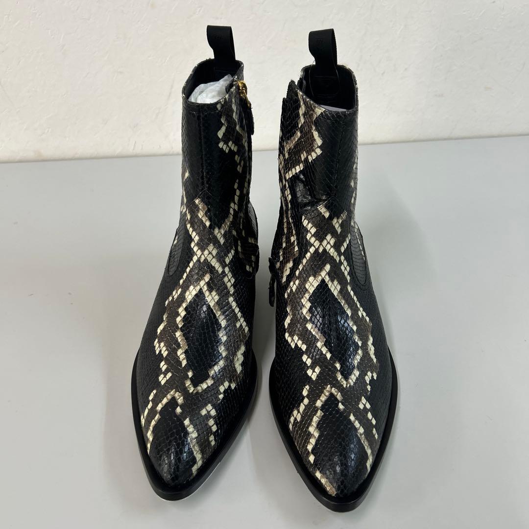 芸術品新品未使用箱付定価30万円の8割引バリーbally蛇革パイソンブーツ